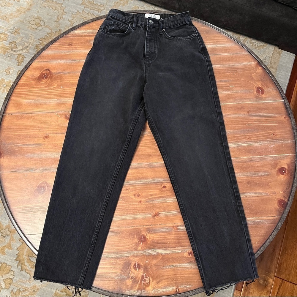 Free People CRVY High-Rise Mom Jeans Black 26 - Picture 3 of 8